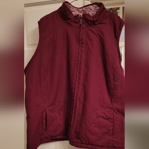 Lee Women's Burgundy Vest